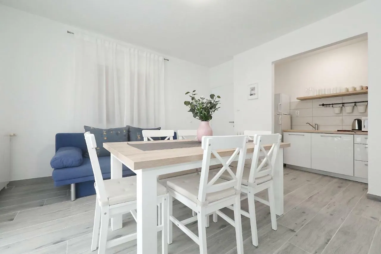 Apartmani Strpic Biograd Na Moru Apartmán
